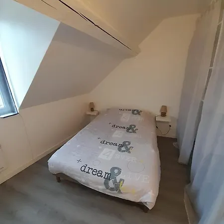 Appartement Confortable Proche Centre Ville Et Mer ディエップ
